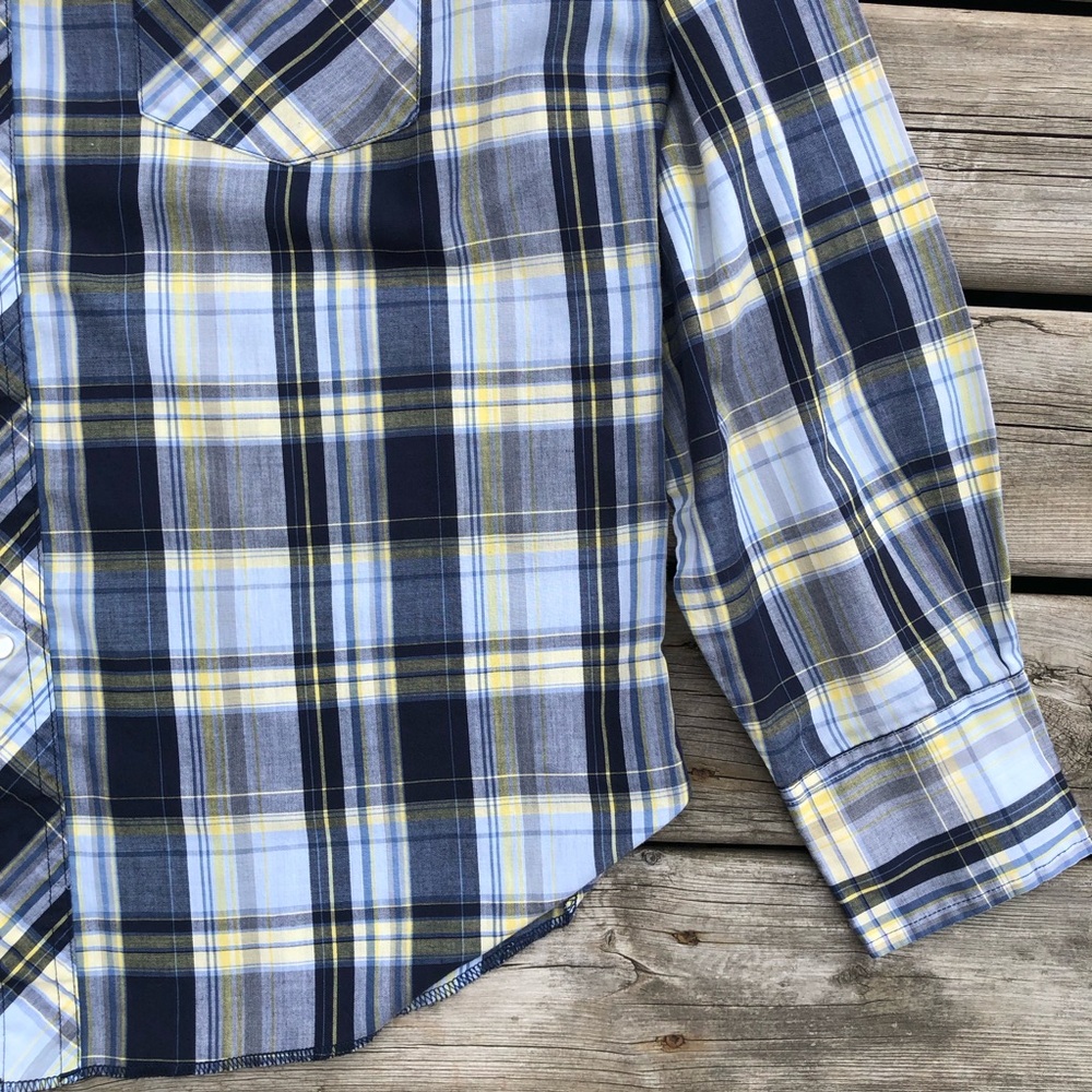 Rustler Western Button Down. - Picture 5 of 7